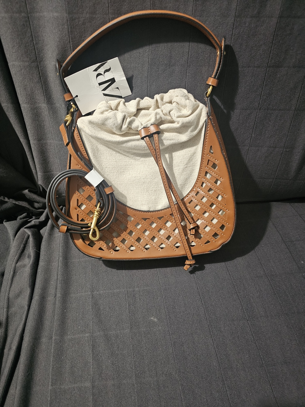 Zara Tan Woven Shoulder Bag with Cream Drawstring Pouch - Picture 1 of 2